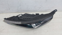 Laden Sie das Bild in den Galerie-Viewer, Frontscheinwerfer Hyundai I30 92101-G4120 LED Links Scheinwerfer Headlight SCH8576002591ki