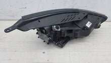 Laden Sie das Bild in den Galerie-Viewer, Frontscheinwerfer Hyundai I30 92101-G4120 LED Links Scheinwerfer Headlight SCH8576002591ki