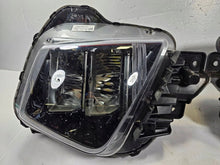 Laden Sie das Bild in den Galerie-Viewer, Frontscheinwerfer Hyundai Tucson 92101N7100 92102N7100 Ein Satz Headlight SCH8583739723jy