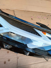 Load image into Gallery viewer, Frontscheinwerfer Dacia Jogger 260107978R 260107920 LED Rechts Headlight SCH8585042412oz