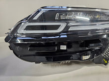 Laden Sie das Bild in den Galerie-Viewer, Frontscheinwerfer Land Rover Range I Velar L560 J8A2-13W030-EF Full LED Links SCH8585511031hd