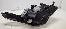 Laden Sie das Bild in den Galerie-Viewer, Frontscheinwerfer Toyota Avensis H279GL-DE Links Scheinwerfer Headlight SCH8589870349hl