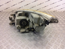 Load image into Gallery viewer, Frontscheinwerfer Daihatsu Terios SKE31203 Rechts Scheinwerfer Headlight SCH8590967231kv