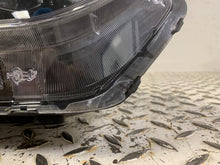 Load image into Gallery viewer, Frontscheinwerfer Kia Ceed 92102J7500 J792111020 Rechts Scheinwerfer Headlight SCH8597927338qg
