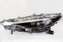 Laden Sie das Bild in den Galerie-Viewer, Frontscheinwerfer Toyota Corolla -16184 LED Links Scheinwerfer Headlight SCH8601301623dv