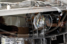Laden Sie das Bild in den Galerie-Viewer, Frontscheinwerfer Toyota Corolla -16184 LED Links Scheinwerfer Headlight SCH8601301623dv