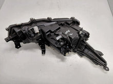 Laden Sie das Bild in den Galerie-Viewer, Frontscheinwerfer Toyota Corolla 81150-02T50-00 Links Scheinwerfer Headlight SCH8606476585jm