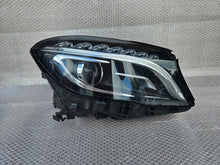 Laden Sie das Bild in den Galerie-Viewer, Frontscheinwerfer Mercedes-Benz Gla A1569061800 Rechts Scheinwerfer Headlight SCH8608408774pw