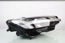 Load image into Gallery viewer, Frontscheinwerfer Volvo V60 S60 III 32420508 LED Rechts Scheinwerfer Headlight SCH8616994058eo
