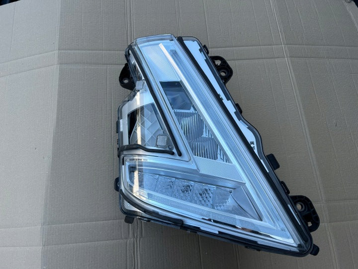 Frontscheinwerfer Volvo 24056510 Rechts Scheinwerfer Headlight SCH8617997030xs