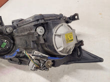 Laden Sie das Bild in den Galerie-Viewer, Frontscheinwerfer Mazda 6 JUT70675 Links Scheinwerfer Headlight SCH8618707541zj