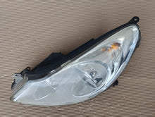 Laden Sie das Bild in den Galerie-Viewer, Frontscheinwerfer Opel Corsa D 13186381EF Ein Satz Scheinwerfer Headlight SCH8619685184qb