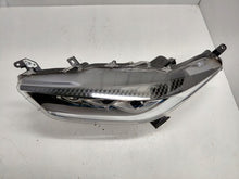 Laden Sie das Bild in den Galerie-Viewer, Frontscheinwerfer Toyota Yaris EUK0-8 Links Scheinwerfer Headlight SCH8622155676my