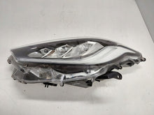 Laden Sie das Bild in den Galerie-Viewer, Frontscheinwerfer Toyota Yaris EUK0-8 Links Scheinwerfer Headlight SCH8622155676my