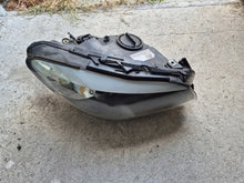 Laden Sie das Bild in den Galerie-Viewer, Frontscheinwerfer BMW 5 F11 7203252 Xenon Rechts Scheinwerfer Headlight SCH8629561515oc