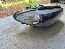 Laden Sie das Bild in den Galerie-Viewer, Frontscheinwerfer BMW 5 F11 7203252 Xenon Rechts Scheinwerfer Headlight SCH8629561515oc