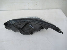Laden Sie das Bild in den Galerie-Viewer, Frontscheinwerfer Opel Astra 39047199 Rechts Scheinwerfer Headlight SCH8631903220wn