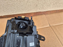 Laden Sie das Bild in den Galerie-Viewer, Frontscheinwerfer Mini 5A1DB32-07 Rechts Scheinwerfer Headlight SCH8635086717bq