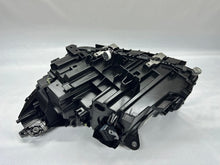 Laden Sie das Bild in den Galerie-Viewer, Frontscheinwerfer BMW 5 A85A798D8-09 Rechts Scheinwerfer Headlight SCH8635268701li