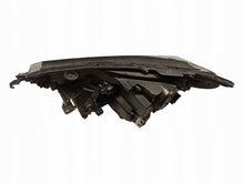 Laden Sie das Bild in den Galerie-Viewer, Frontscheinwerfer Toyota Rav 4 W3049 Rechts Scheinwerfer Headlight SCH8636889031lv
