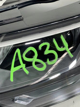 Laden Sie das Bild in den Galerie-Viewer, Frontscheinwerfer Audi A6 4K0941033 Links Scheinwerfer Headlight SCH8639307018bm