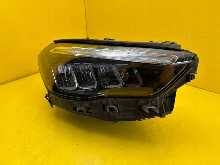 Frontscheinwerfer Mercedes-Benz Gla H247 A2479063604 LED Rechts Headlight SCH8640774299jb