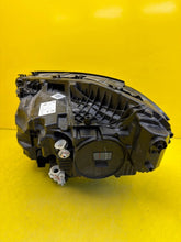 Laden Sie das Bild in den Galerie-Viewer, Frontscheinwerfer Mercedes-Benz Gla H247 A2479063604 LED Rechts Headlight SCH8640774299jb