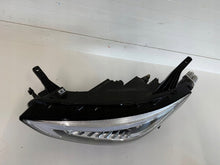 Laden Sie das Bild in den Galerie-Viewer, Frontscheinwerfer Mg Zs 10550753 Links Scheinwerfer Headlight SCH8641111573km