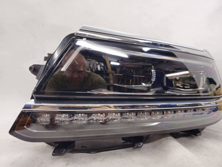 Frontscheinwerfer VW Tiguan 08016110 5NN941113C Links Scheinwerfer Headlight SCH8643089920tl