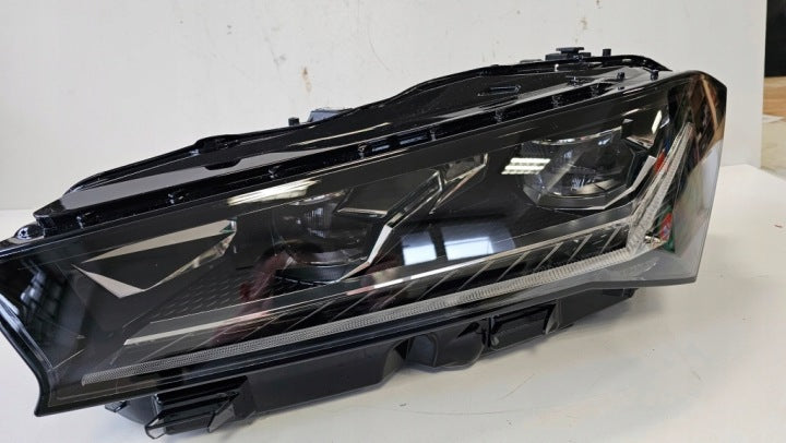 Frontscheinwerfer Skoda Superb I 3P1941015A Links Scheinwerfer Headlight SCH8643268523xp