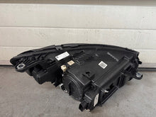 Laden Sie das Bild in den Galerie-Viewer, Frontscheinwerfer Mercedes-Benz Cls A2579068300 LED Links Scheinwerfer Headlight SCH8646586340ml