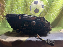 Laden Sie das Bild in den Galerie-Viewer, Frontscheinwerfer Volvo S60 V60 31420108 Xenon Links Scheinwerfer Headlight SCH8647919034uc
