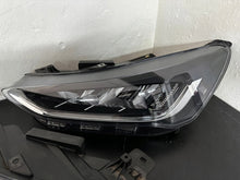 Laden Sie das Bild in den Galerie-Viewer, Frontscheinwerfer Ford Focus NX7B-13E014- Full LED Ein Satz Headlight SCH8652536250yn