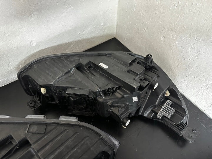 Frontscheinwerfer Ford Focus NX7B-13E014- Full LED Ein Satz Headlight SCH8652536250yn