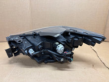Load image into Gallery viewer, Frontscheinwerfer Mazda Cx5 9221675600 Rechts Scheinwerfer Headlight SCH8658763518eh