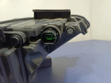 Laden Sie das Bild in den Galerie-Viewer, Frontscheinwerfer Hyundai Elantra VII Cn7 A-1010845-92101-AA Links Headlight SCH8660572320vw