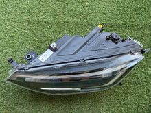 Load image into Gallery viewer, Frontscheinwerfer VW Taigo 2G7941005A Links Scheinwerfer Headlight SCH8665638922iq