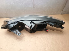 Load image into Gallery viewer, Frontscheinwerfer Renault Zoe 260102384R LED Rechts Scheinwerfer Headlight SCH8672772280xq