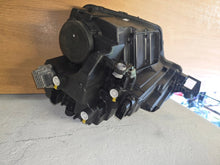 Laden Sie das Bild in den Galerie-Viewer, Frontscheinwerfer Skoda Karoq 57B941010 Rechts Scheinwerfer Headlight SCH8674054136ze