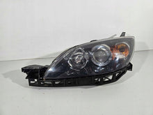 Laden Sie das Bild in den Galerie-Viewer, Frontscheinwerfer Mazda 3 Hatchback 103419012238 Xenon Ein Satz Headlight SCH8674877162uj