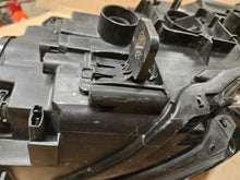Laden Sie das Bild in den Galerie-Viewer, Frontscheinwerfer Audi A3 8V0941005E Links Scheinwerfer Headlight SCH8675180112tb