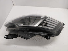 Load image into Gallery viewer, Frontscheinwerfer Renault Trafic 260601790R Links Scheinwerfer Headlight SCH8675795288tn