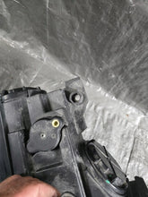 Laden Sie das Bild in den Galerie-Viewer, Frontscheinwerfer Audi A3 8V0941006H Rechts Scheinwerfer Headlight SCH8677839628ed