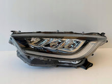 Laden Sie das Bild in den Galerie-Viewer, Frontscheinwerfer Toyota Yaris EUK0-8 LED Links Scheinwerfer Headlight SCH8679889472nj