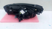 Laden Sie das Bild in den Galerie-Viewer, Frontscheinwerfer BMW 2 Active Tourer U06 5A42248-08 Rechts Headlight SCH8682561996dj