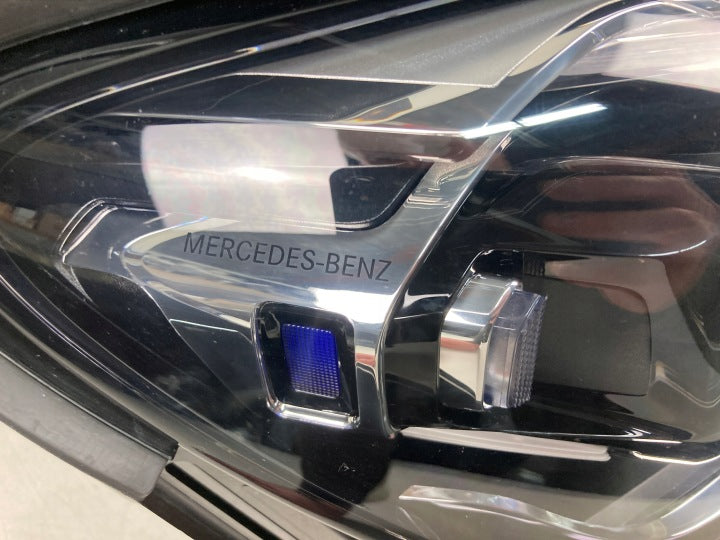 Frontscheinwerfer Mercedes-Benz W213 A2139066810 LED Rechts Headlight SCH8683896929yd