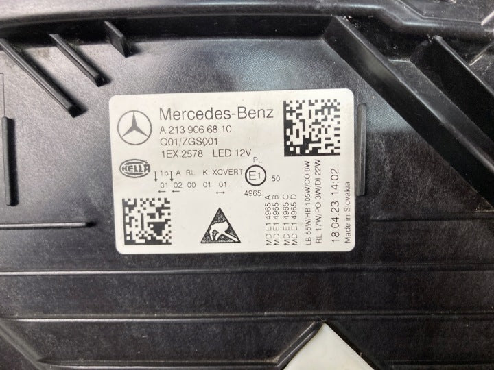 Frontscheinwerfer Mercedes-Benz W213 A2139066810 LED Rechts Headlight SCH8683896929yd