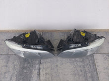 Laden Sie das Bild in den Galerie-Viewer, Frontscheinwerfer BMW E93 E92 7239928 7239927 7273203 7273204 Ein Satz Headlight SCH8684047203fw