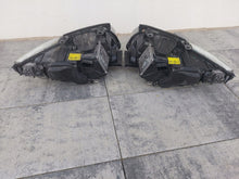 Laden Sie das Bild in den Galerie-Viewer, Frontscheinwerfer BMW E93 E92 7239928 7239927 7273203 7273204 Ein Satz Headlight SCH8684047203fw