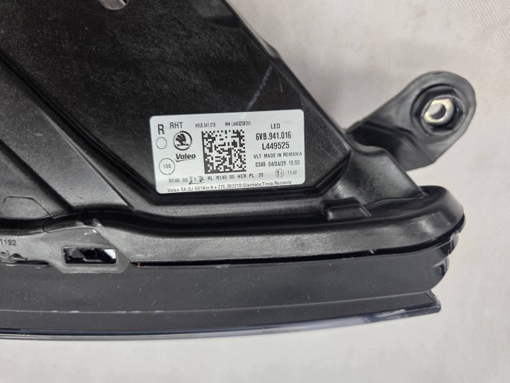 Frontscheinwerfer Skoda Fabia IV 6VB941016 Rechts Scheinwerfer Headlight SCH8703888932ch